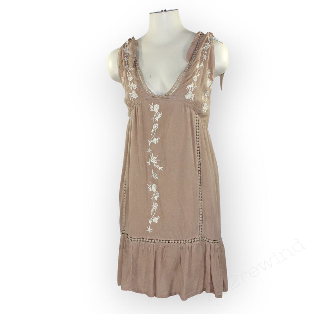 Medium Jessica Simpson Mini Tank Dress Smocked Embroidered Ties CoverUp Ruffle